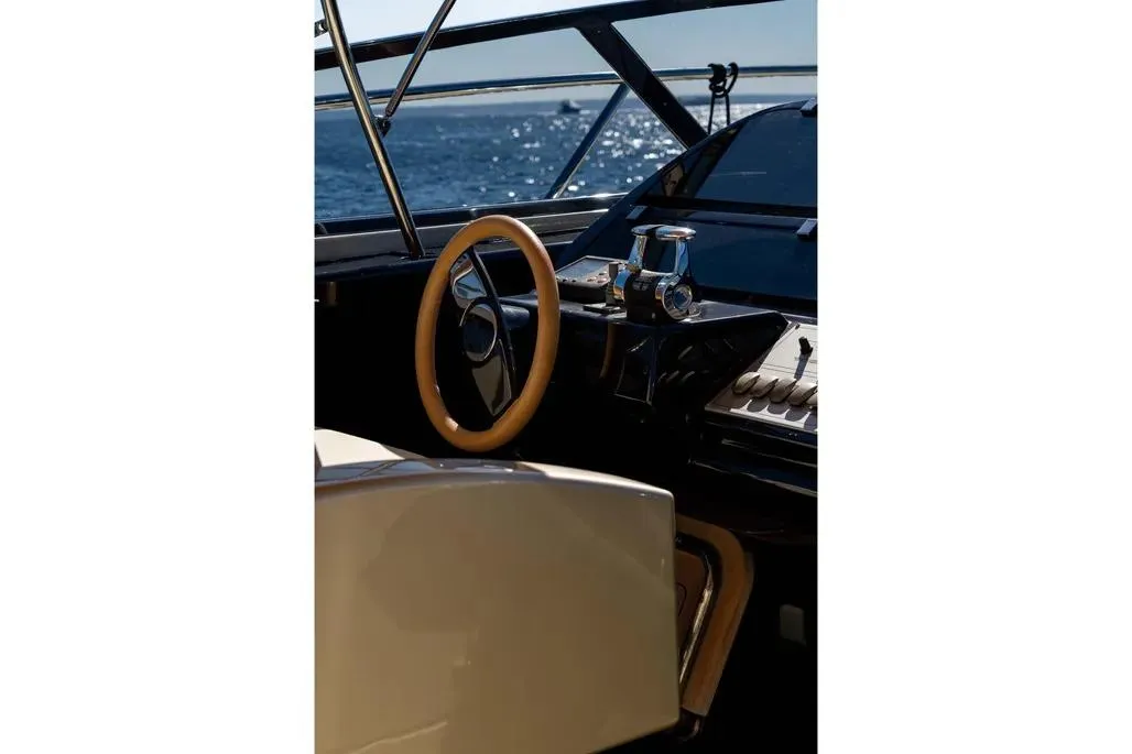 2010-riva-rivale-52-power-10053646-20260112052822625-3