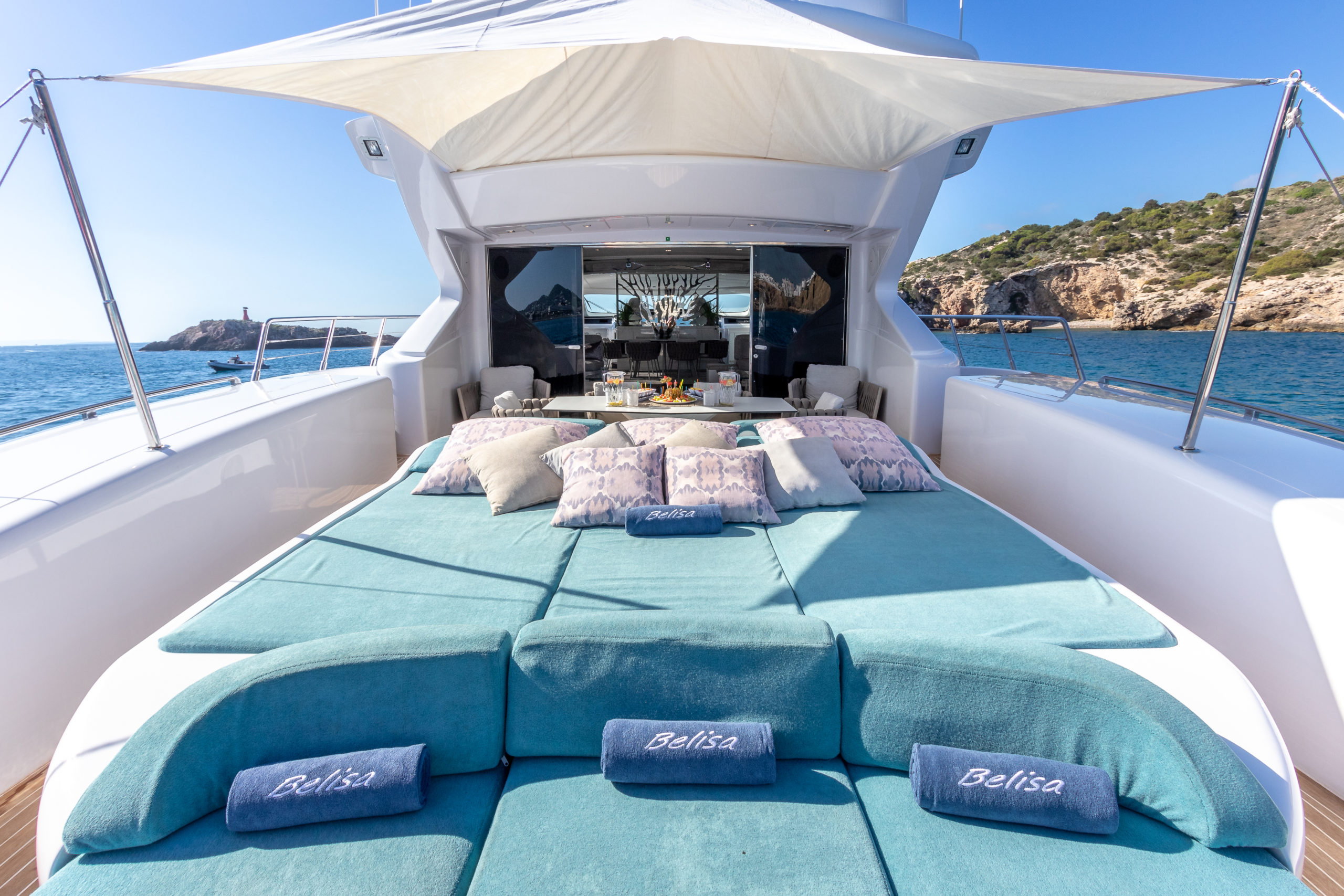 mangusta108-beds-scaled