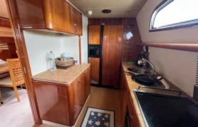 2002-ferretti-yachts-810-power-9581257-20241028013115645-1_XLARGE