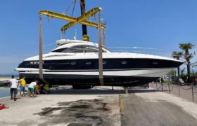 2002-sunseeker-camargue-50-power-9593855-20241025083648223-1_XLARGE