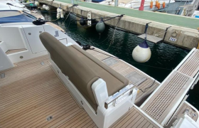 fairline10